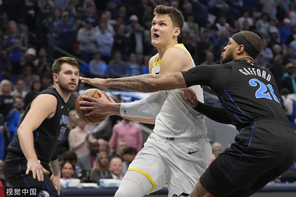 同时要求中 同时要求中