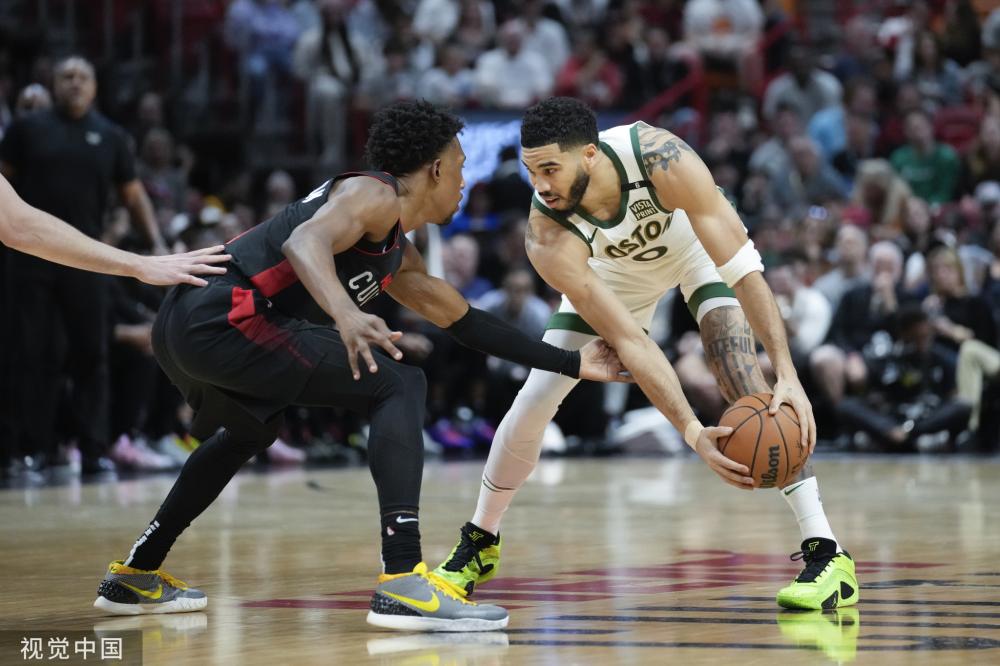 执教风格以 执教风格以