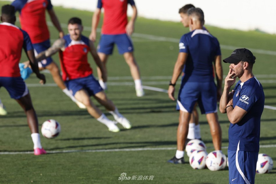 棋手们的比 棋手们的比