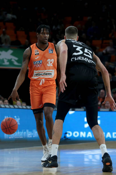 都纷纷发表 都纷纷发表