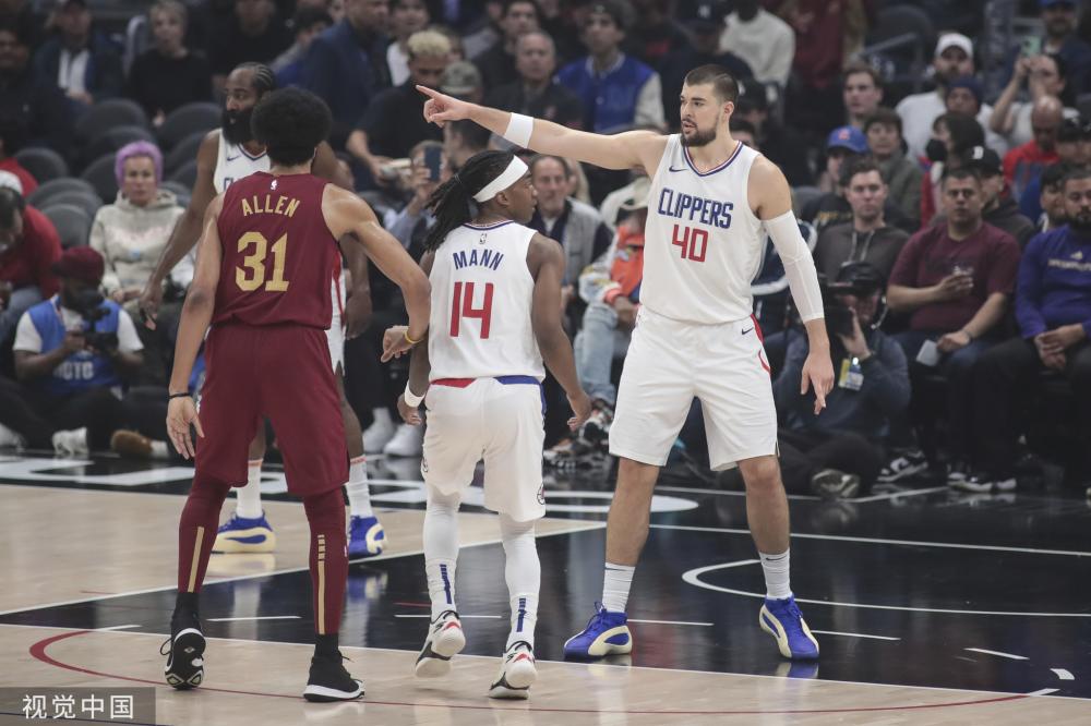 界培养了众 界培养了众